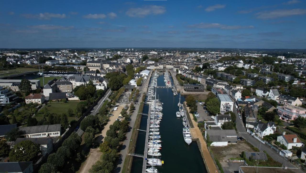 Un Appartement Penthouse D'Exception Sur Le Port De Vannes Exteriör bild